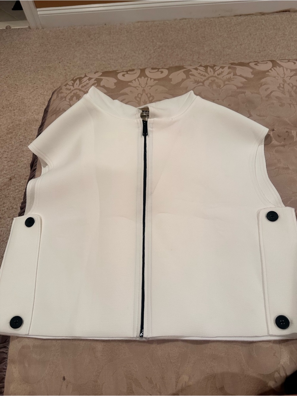 BRAND NEW ZARA white Zip-Front Structured Vest with Black Button Details